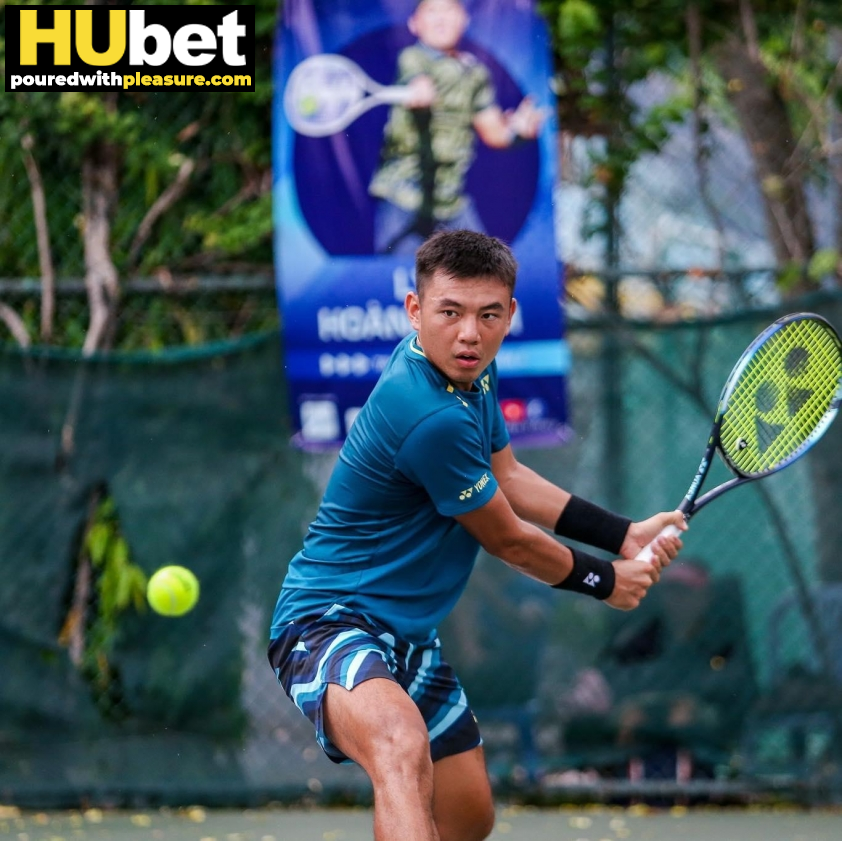 Lý Hoàng Nam chơi đầy bản lĩnh trước Sander Jong ở chung kết ITF M15 Nakhon Si Thammarat 2 2024 (Ảnh: FBNV)